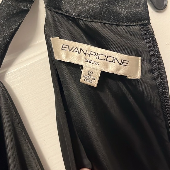 Evan Picone Evening dress. Black chiffon, fully lined, high neck, sz 12 - Picture 8 of 9